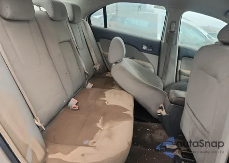 2010 Ford Fusion Hybrid z USA, uszkodzony, nr VIN 3FADP0L31AR206678